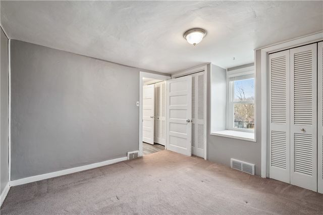 2625 Oakhill Dr, South Park, PA 15129