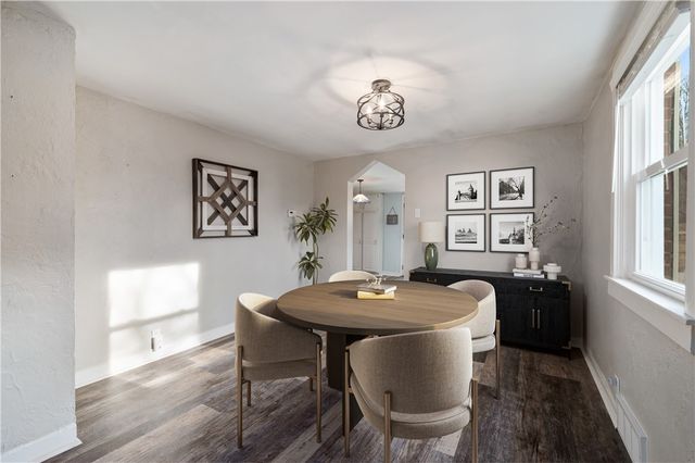 2625 Oakhill Dr, South Park, PA 15129