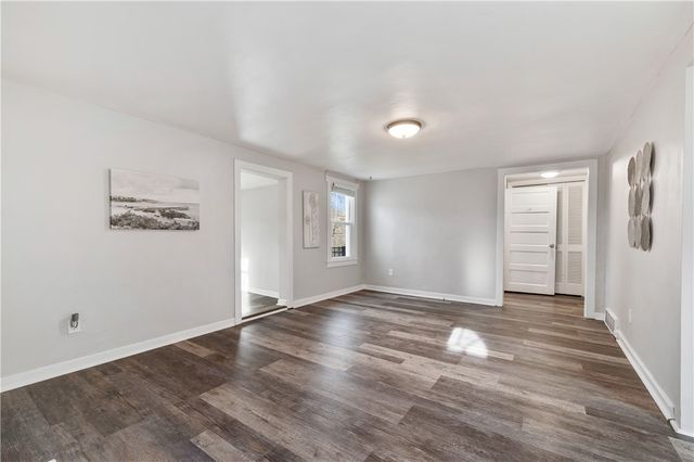 2625 Oakhill Dr, South Park, PA 15129