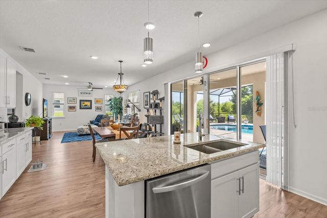 10260 SPRING LAKE DRIVE, Clermont, FL 34711