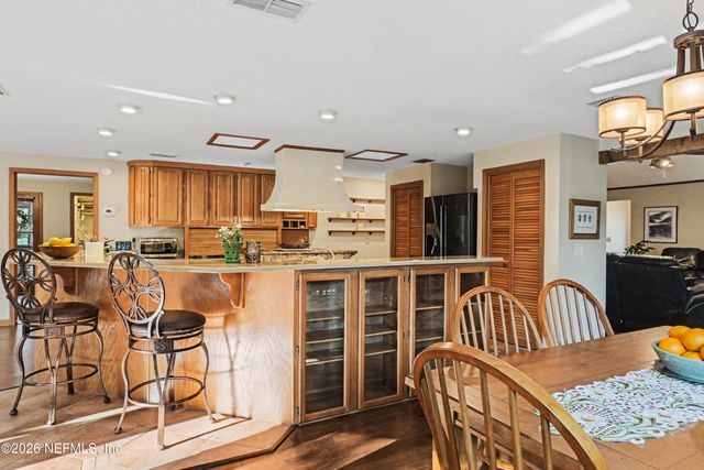 5322 SECLUDED OAKS Lane, Jacksonville, FL 32210