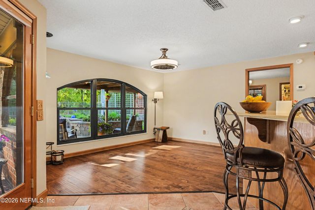 5322 SECLUDED OAKS Lane, Jacksonville, FL 32210