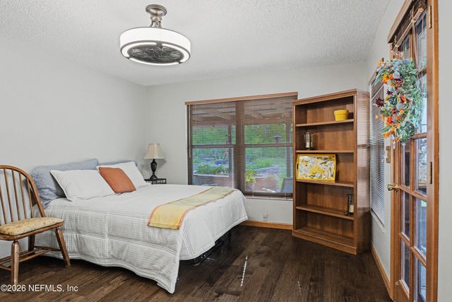 5322 SECLUDED OAKS Lane, Jacksonville, FL 32210