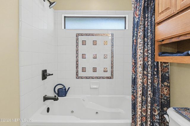 5322 SECLUDED OAKS Lane, Jacksonville, FL 32210