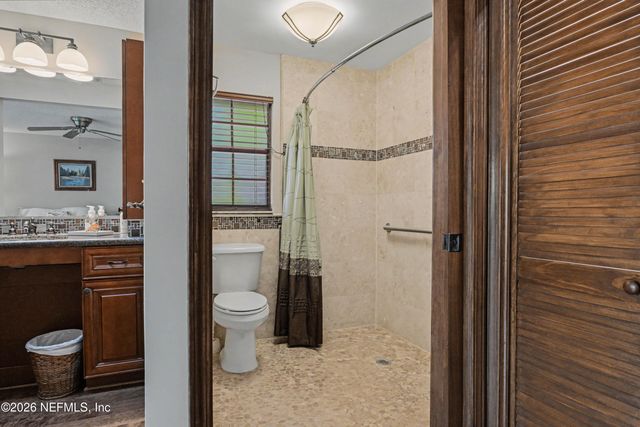 5322 SECLUDED OAKS Lane, Jacksonville, FL 32210