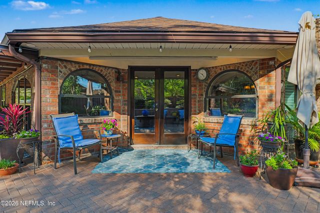 5322 SECLUDED OAKS Lane, Jacksonville, FL 32210