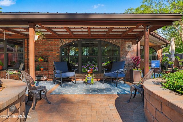 5322 SECLUDED OAKS Lane, Jacksonville, FL 32210