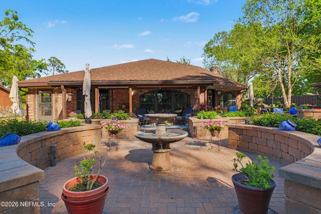 5322 SECLUDED OAKS Lane, Jacksonville, FL 32210