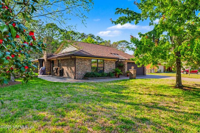 5322 SECLUDED OAKS Lane, Jacksonville, FL 32210