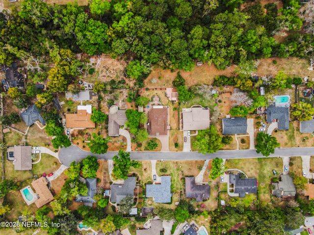 5322 SECLUDED OAKS Lane, Jacksonville, FL 32210