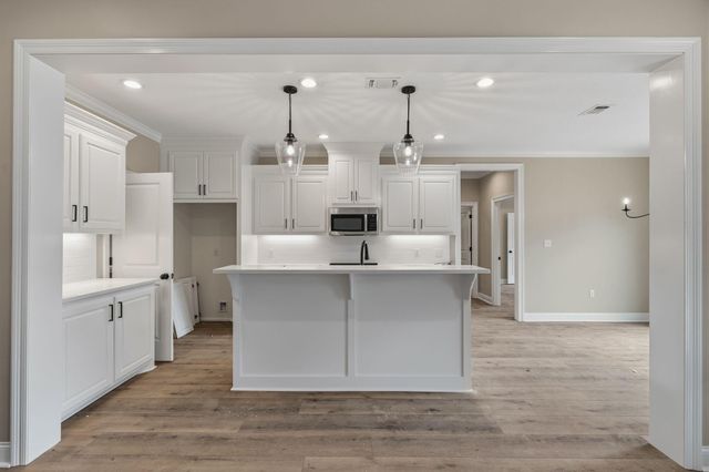 76 Robinwood Pl, Purvis, MS 39475