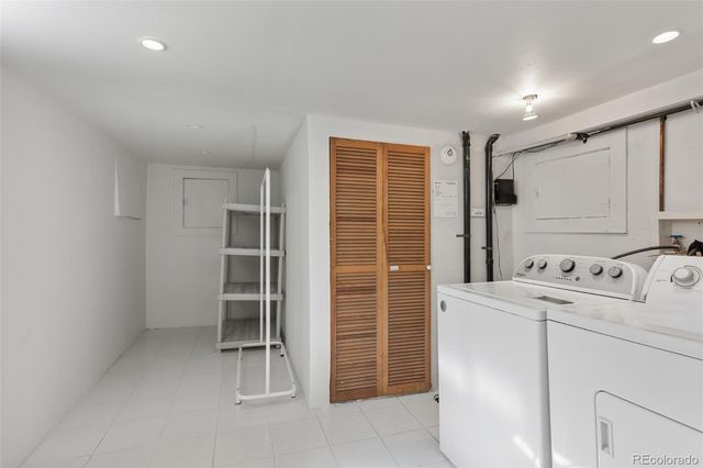 914 E Iowa Avenue, Denver, CO 80210