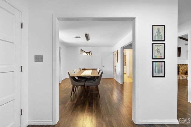 2513 Elm Street, Bakersfield, CA 93301