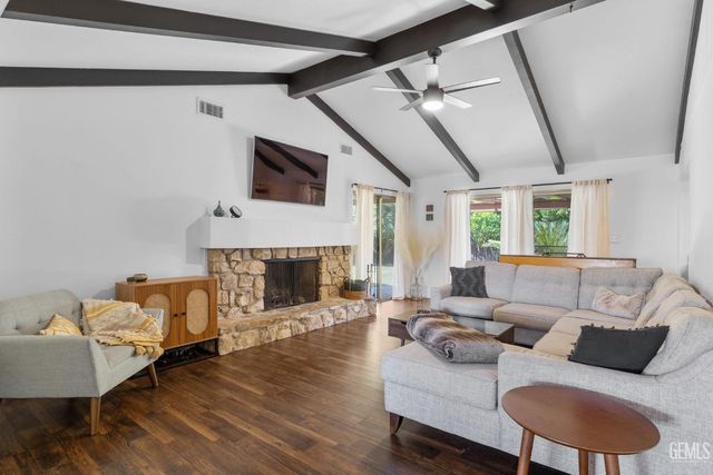 2513 Elm Street, Bakersfield, CA 93301