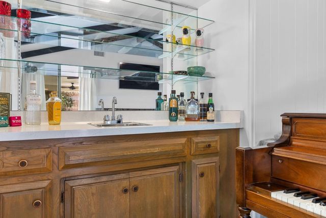 2513 Elm Street, Bakersfield, CA 93301