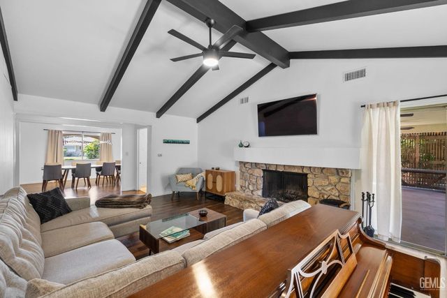 2513 Elm Street, Bakersfield, CA 93301