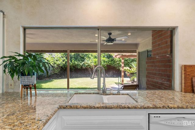 2513 Elm Street, Bakersfield, CA 93301