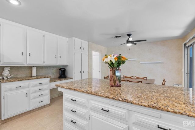 2513 Elm Street, Bakersfield, CA 93301