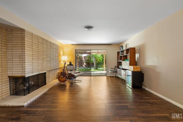 2513 Elm Street, Bakersfield, CA 93301