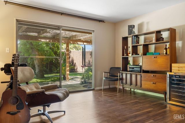 2513 Elm Street, Bakersfield, CA 93301