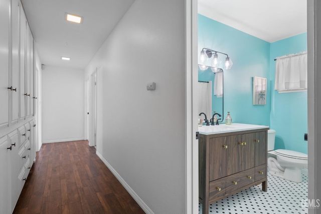 2513 Elm Street, Bakersfield, CA 93301