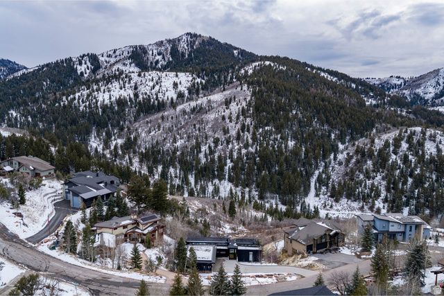 7331 PINE RIDGE DR, Park City, UT 84098