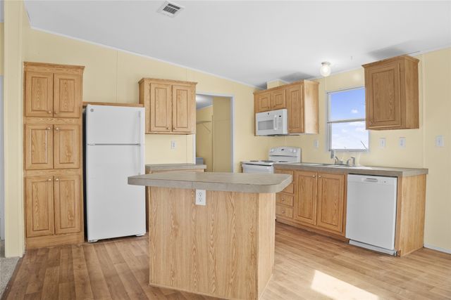 242 Private Road 4732, Rhome, TX 76078