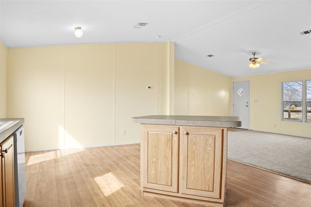 242 Private Road 4732, Rhome, TX 76078