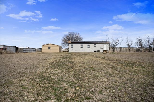 242 Private Road 4732, Rhome, TX 76078