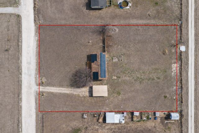 242 Private Road 4732, Rhome, TX 76078