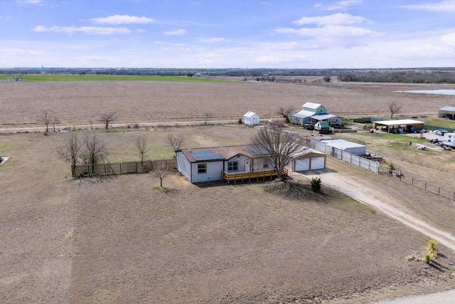 242 Private Road 4732, Rhome, TX 76078