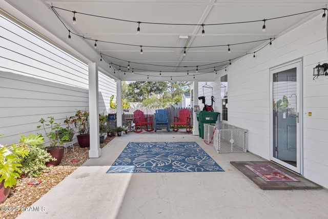 104 Satsuma Drive, Youngsville, LA 70592