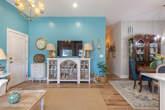 104 Satsuma Drive, Youngsville, LA 70592