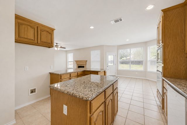 8632 Trace Ridge Parkway, Fort Worth, TX 76244