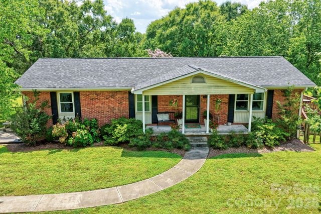 7220 Pharr Mill Road, Harrisburg, NC 28075