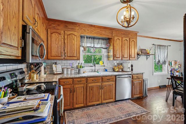 7220 Pharr Mill Road, Harrisburg, NC 28075