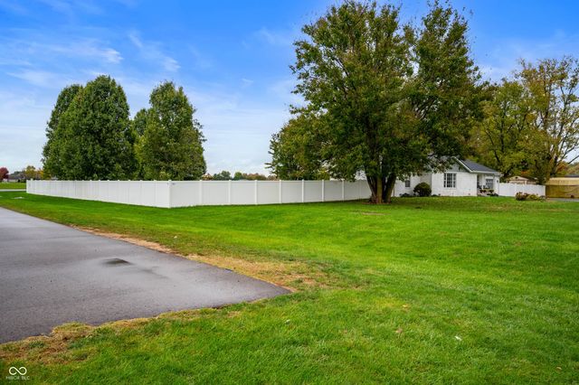 4981 N 500 W, Bargersville, IN 46106