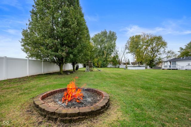 4981 N 500 W, Bargersville, IN 46106