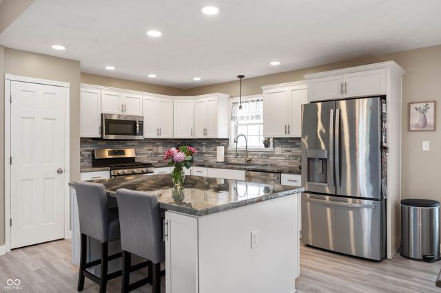 4981 N 500 W, Bargersville, IN 46106