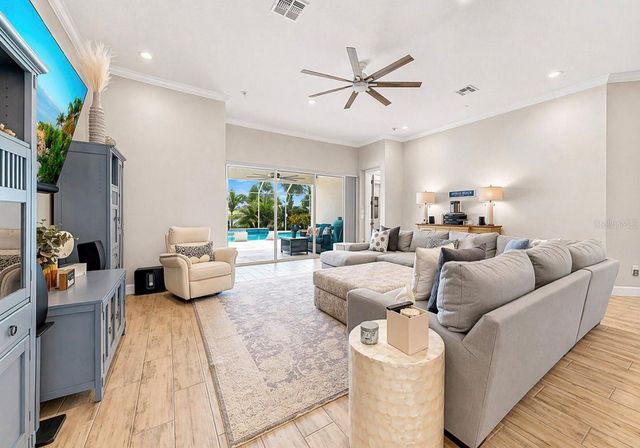 954 SIGNET DRIVE, Apollo Beach, FL 33572