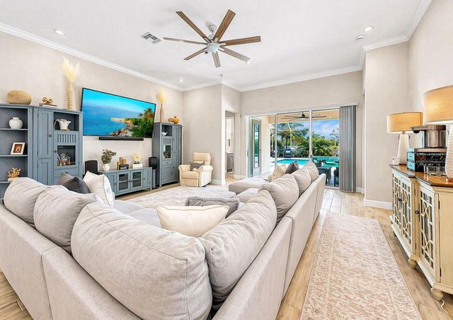 954 SIGNET DRIVE, Apollo Beach, FL 33572