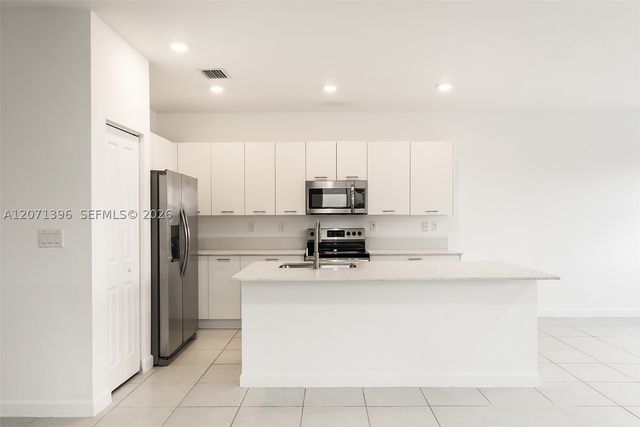 2408 NW 131st Cir 2408, Miami, FL 33167