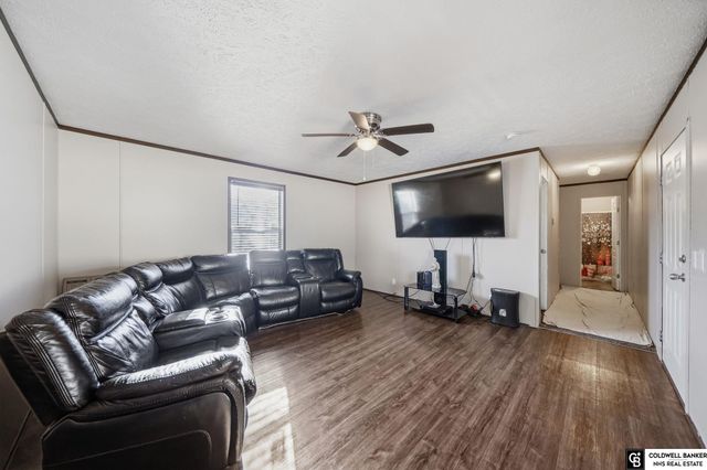 3800 NW Gum Court, Lincoln, NE 68521