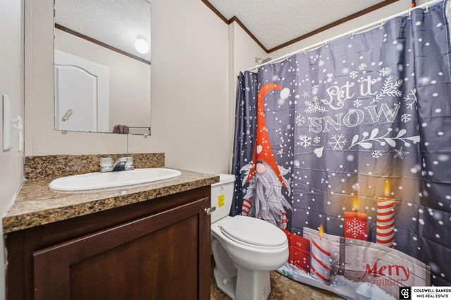 3800 NW Gum Court, Lincoln, NE 68521