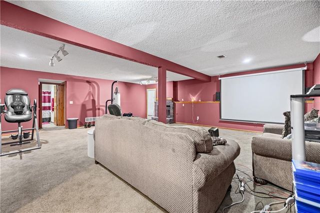 14408 St Andrews Drive, Grandview, MO 64030