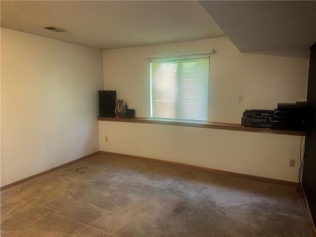 14408 St Andrews Drive, Grandview, MO 64030