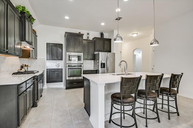 5013 Pearl Crescent LN, Georgetown, TX 78626