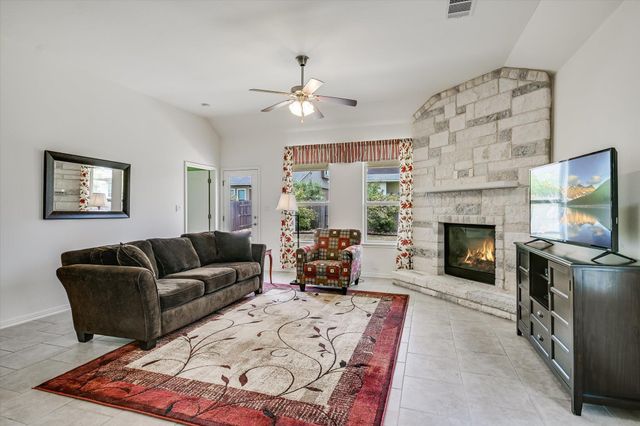 5013 Pearl Crescent LN, Georgetown, TX 78626