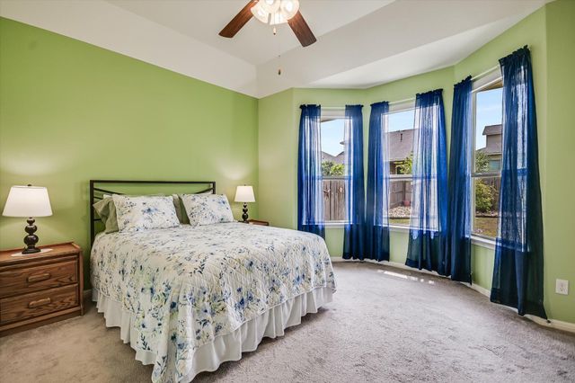 5013 Pearl Crescent LN, Georgetown, TX 78626