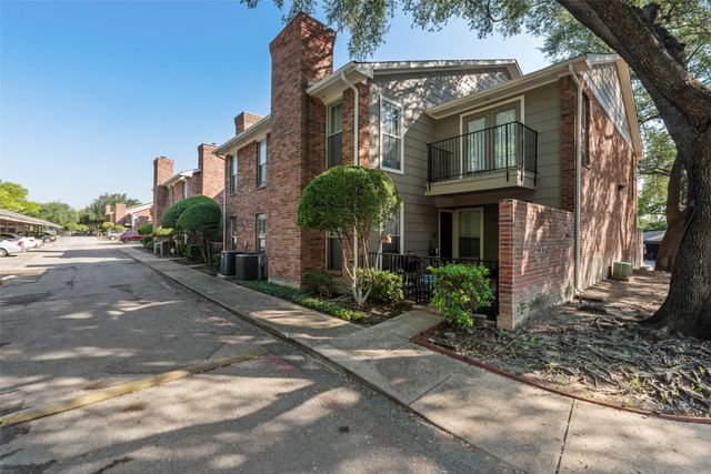 7510 Holly Hill Drive 111, Dallas, TX 75231